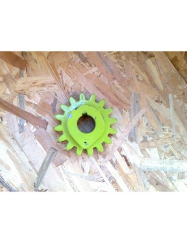 Claas bálázó Z16 fogaskerék 2